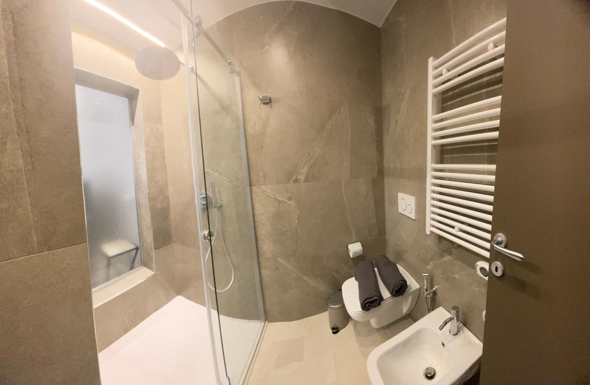 Civico 38 - Le Tre Chiavi Hotel Bari Ngoại thất bức ảnh