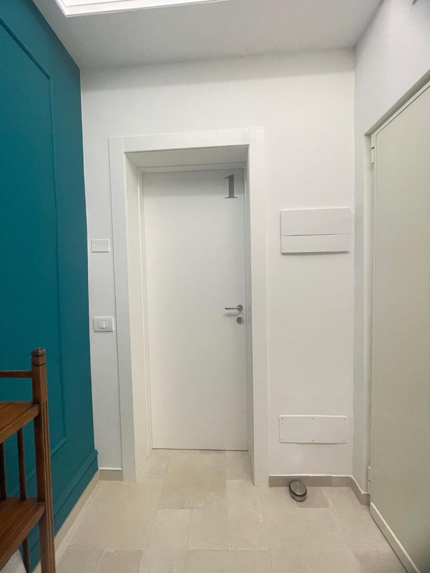 Civico 38 - Le Tre Chiavi Hotel Bari Ngoại thất bức ảnh