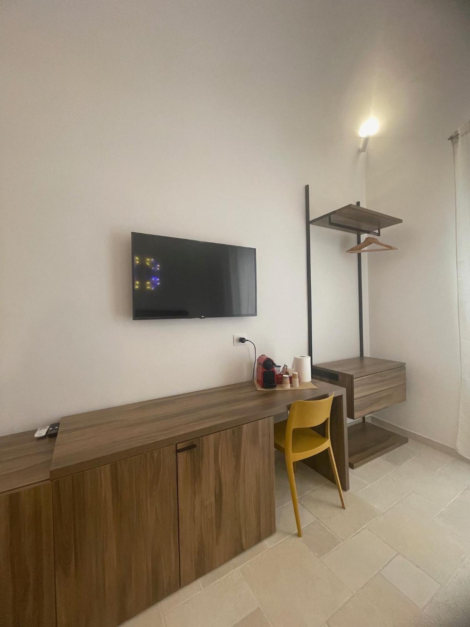 Civico 38 - Le Tre Chiavi Hotel Bari Ngoại thất bức ảnh